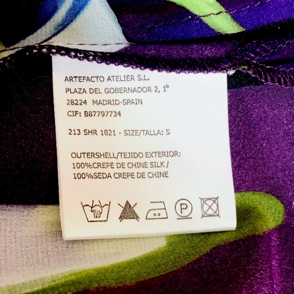 Psophia Silk Blouse with Flower Print in Violet Size Small - Picture 7 of 13